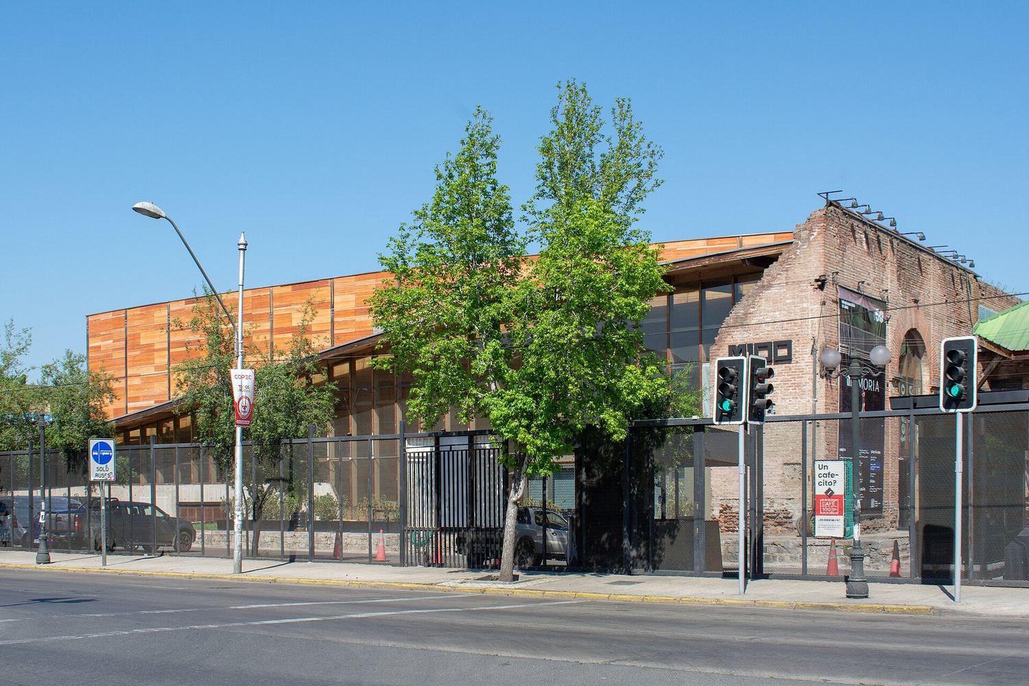 Centro Cultural Matucana 100