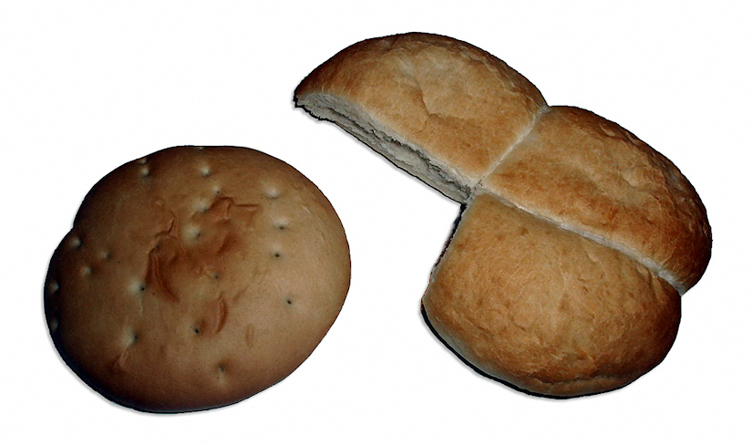 Panes chilenos en una panadería